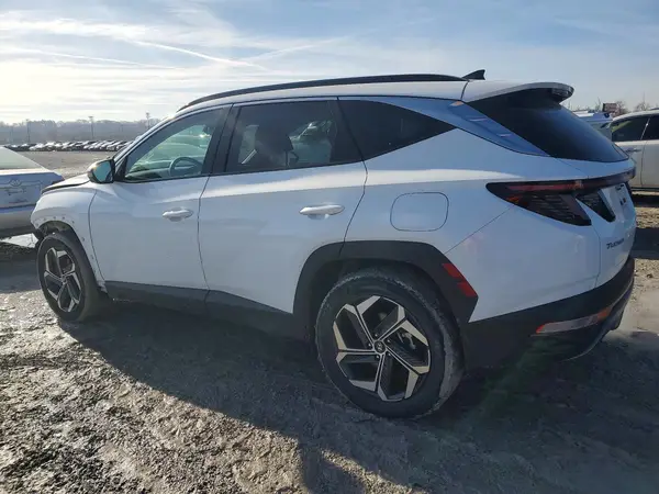 KM8JECA10NU078935 2022 HYUNDAI TUCSON - Image 2