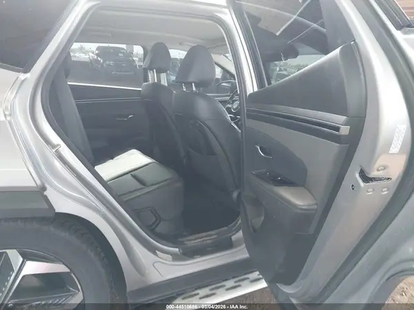 KM8JECA12NU051333 2022 HYUNDAI TUCSON - Image 8