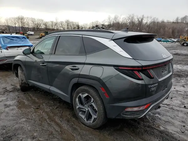 KM8JECA12NU083733 2022 HYUNDAI TUCSON - Image 2