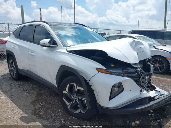 KM8JECA12PU100999 2023 HYUNDAI TUCSON - Image 1