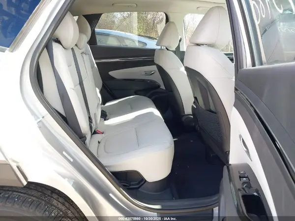 KM8JECA13PU122896 2023 HYUNDAI TUCSON - Image 8