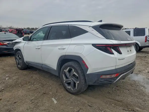 KM8JECA15NU055828 2022 HYUNDAI TUCSON - Image 2