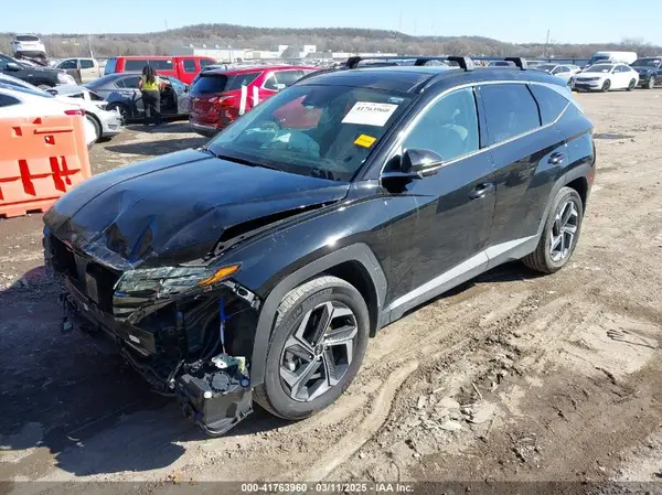 KM8JECA15PU130059 2023 HYUNDAI TUCSON - Image 2