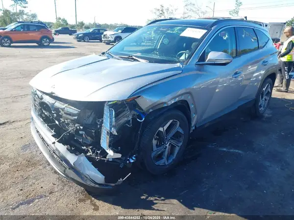 KM8JECA16NU031649 2022 HYUNDAI TUCSON - Image 2