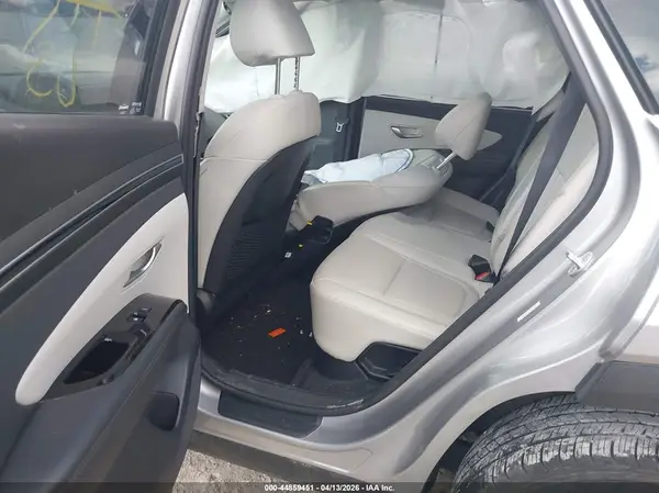 KM8JECA16NU038455 2022 HYUNDAI TUCSON - Image 8