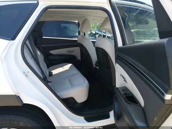 KM8JECA16NU047480 2022 HYUNDAI TUCSON - Image 8