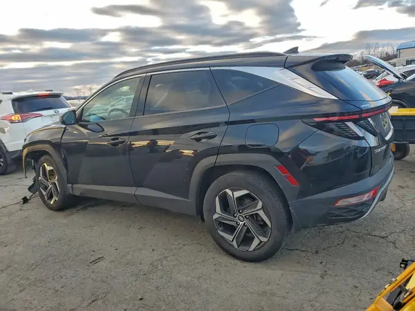KM8JECA18NU042510 2022 HYUNDAI TUCSON - Image 2