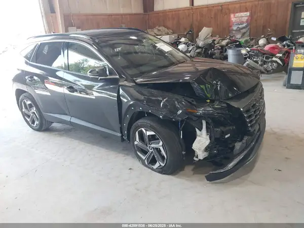 KM8JECA18NU059940 2022 HYUNDAI TUCSON - Image 1
