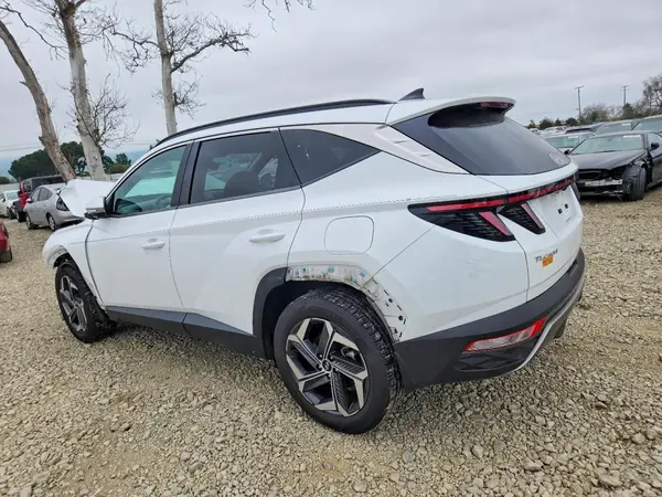 KM8JECA19NU010763 2022 HYUNDAI TUCSON - Image 2