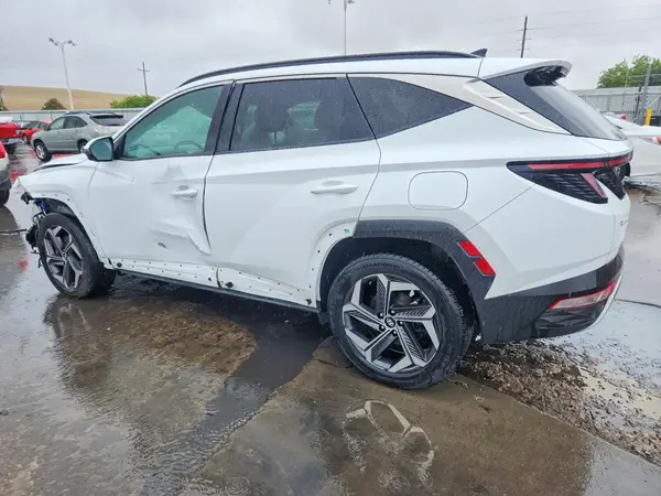 KM8JECA19NU031838 2022 HYUNDAI TUCSON - Image 2