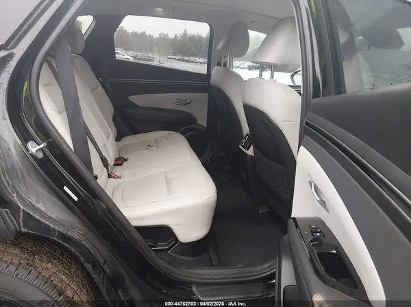 KM8JECA19NU037574 2022 HYUNDAI TUCSON - Image 8