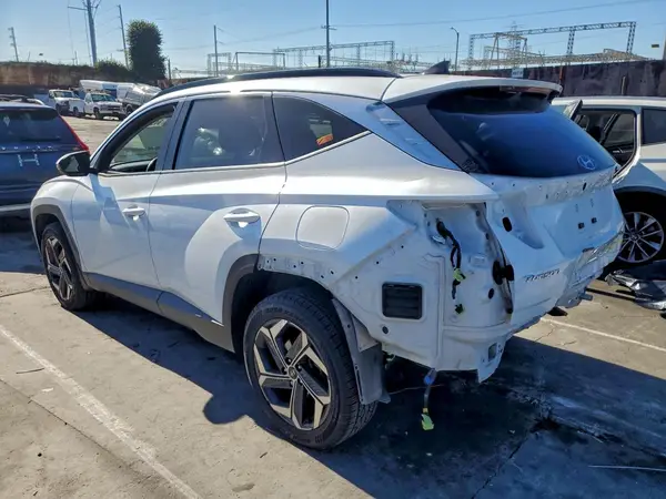 KM8JECA19NU053788 2022 HYUNDAI TUCSON - Image 2