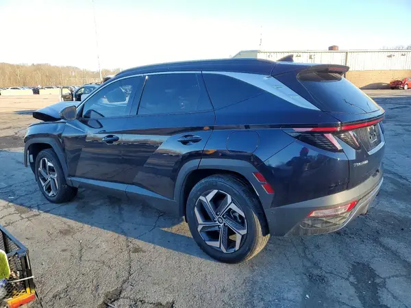 KM8JECA19NU075757 2022 HYUNDAI TUCSON - Image 2