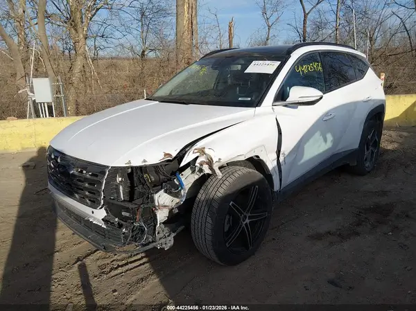 KM8JECAE2NU128897 2022 HYUNDAI TUCSON - Image 2