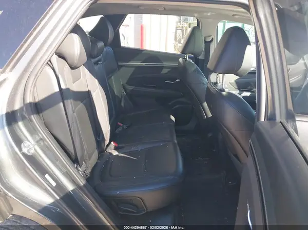 KM8JECAE3NU061615 2022 HYUNDAI TUCSON - Image 8