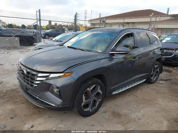 KM8JECAE7NU128913 2022 HYUNDAI TUCSON - Image 2