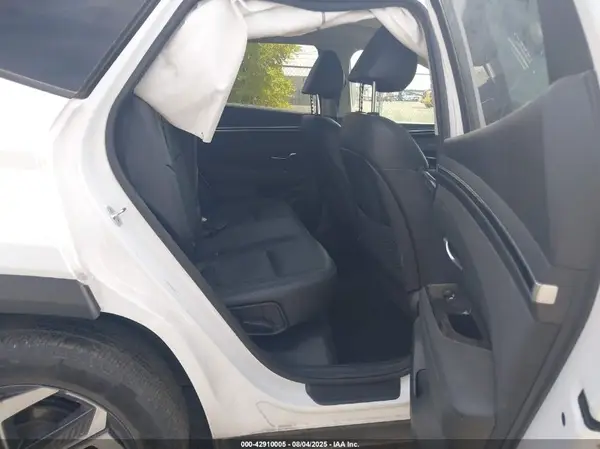 KM8JECAE8NU054014 2022 HYUNDAI TUCSON - Image 8
