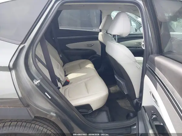 KM8JECAE9NU060369 2022 HYUNDAI TUCSON - Image 8