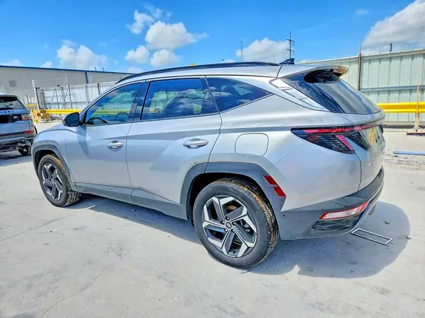 KM8JECD15RU245694 2024 HYUNDAI TUCSON - Image 2