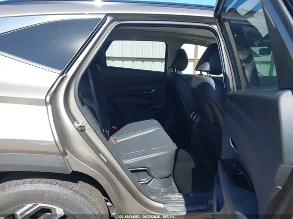 KM8JEDD19TU410823 2026 HYUNDAI TUCSON - Image 8