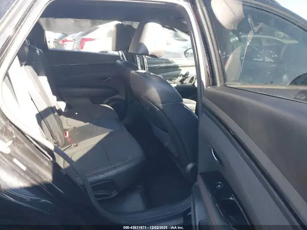KM8JF3AE2NU151223 2022 HYUNDAI TUCSON - Image 8