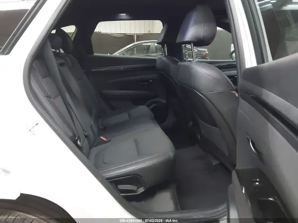 KM8JF3AE4PU212381 2023 HYUNDAI TUCSON - Image 8