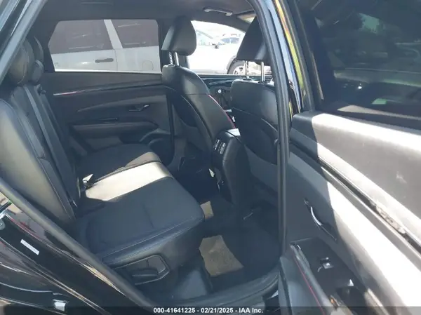 KM8JF3AE5NU122606 2022 HYUNDAI TUCSON - Image 8