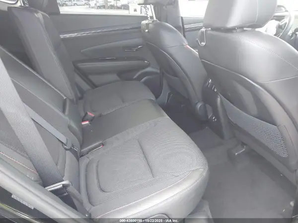 KM8JF3AE7NU149547 2022 HYUNDAI TUCSON - Image 8