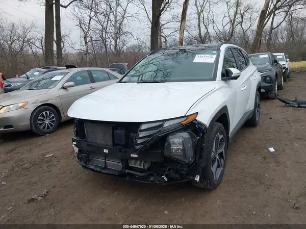 KM8JFCA10ND041817 2022 HYUNDAI TUCSON - Image 2