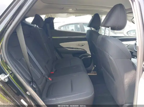 KM8JFCA10NU035693 2022 HYUNDAI TUCSON - Image 8