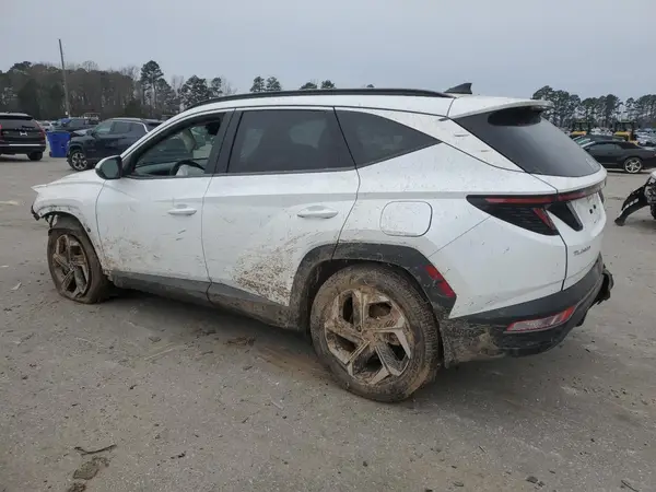 KM8JFCA10NU039582 2022 HYUNDAI TUCSON - Image 2