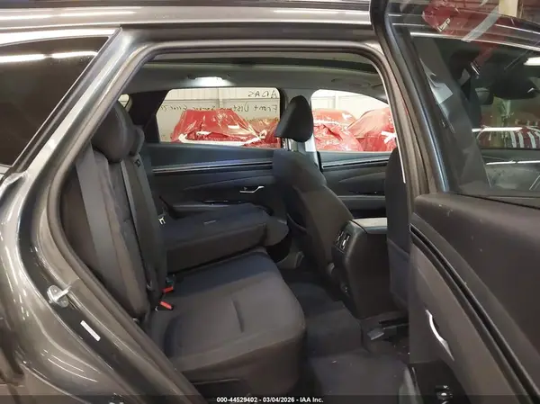 KM8JFCA10NU049979 2022 HYUNDAI TUCSON - Image 8