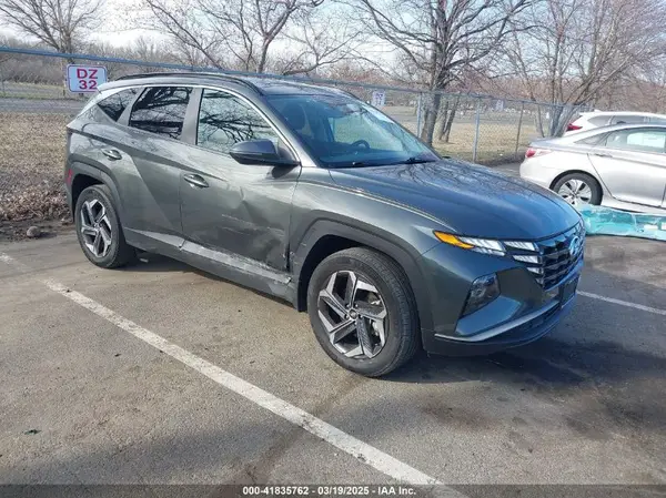 KM8JFCA11NU035850 2022 HYUNDAI TUCSON - Image 1