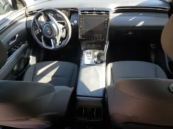 KM8JFCA11NU042782 2022 HYUNDAI TUCSON - Image 8