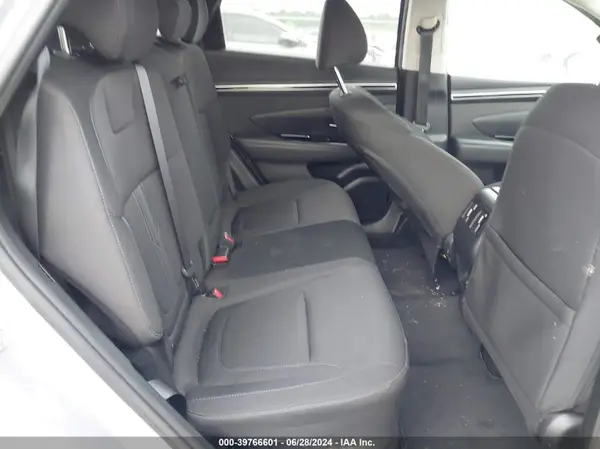 KM8JFCA11NU045066 2022 HYUNDAI TUCSON - Image 8