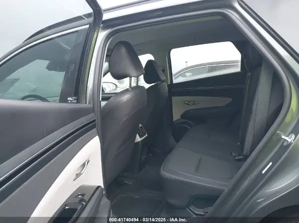 KM8JFCA11NU074986 2022 HYUNDAI TUCSON - Image 8