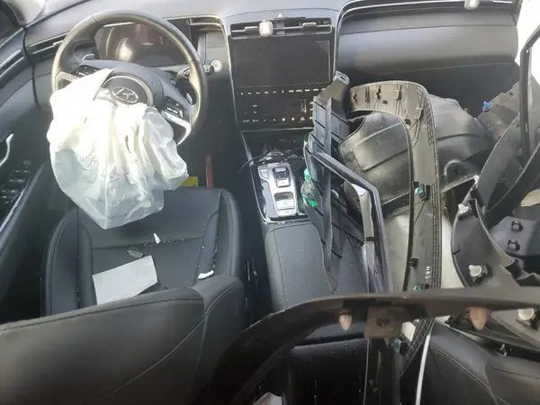 KM8JFCA11PU091404 2023 HYUNDAI TUCSON - Image 8