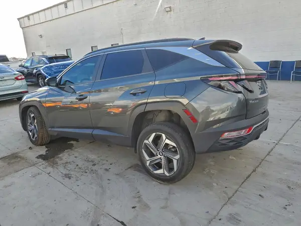 KM8JFCA12NU011170 2022 HYUNDAI TUCSON - Image 2