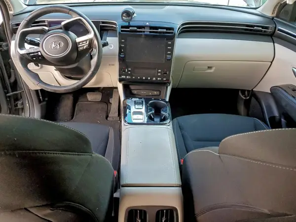 KM8JFCA12NU011170 2022 HYUNDAI TUCSON - Image 8