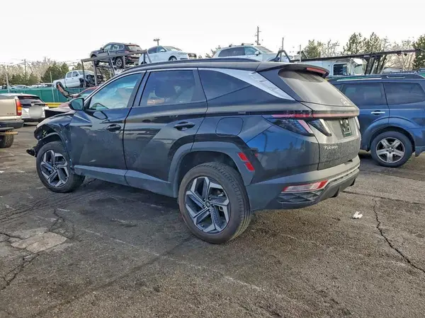 KM8JFCA12NU011458 2022 HYUNDAI TUCSON - Image 2