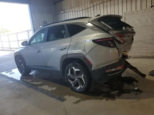 KM8JFCA12NU049675 2022 HYUNDAI TUCSON - Image 2