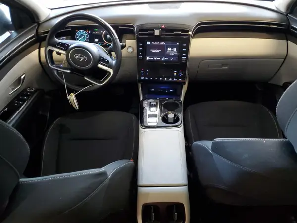 KM8JFCA12NU060126 2022 HYUNDAI TUCSON - Image 8