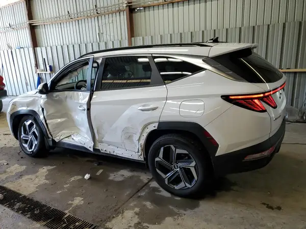 KM8JFCA12NU060160 2022 HYUNDAI TUCSON - Image 2