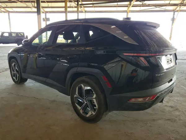 KM8JFCA12NU066556 2022 HYUNDAI TUCSON - Image 2