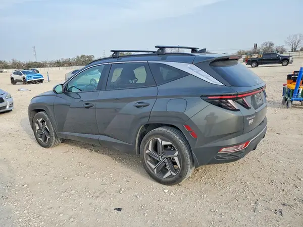 KM8JFCA12NU067254 2022 HYUNDAI TUCSON - Image 2