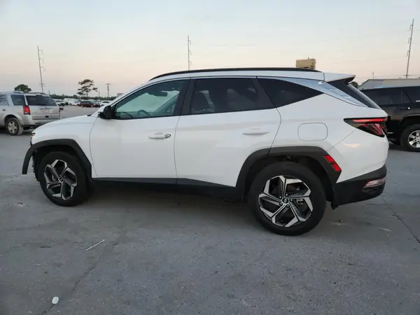 KM8JFCA12NU072924 2022 HYUNDAI TUCSON - Image 2