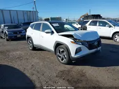 KM8JFCA12NU076827 2022 HYUNDAI TUCSON