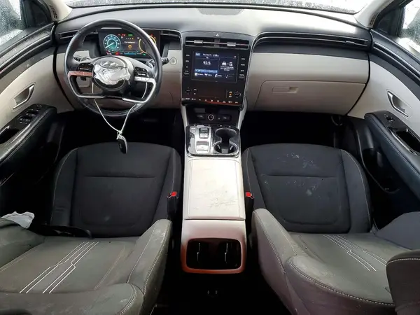 KM8JFCA14NU011820 2022 HYUNDAI TUCSON - Image 8