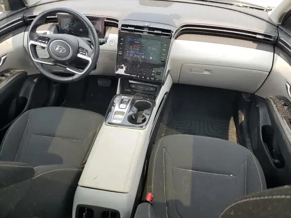 KM8JFCA14NU043523 2022 HYUNDAI TUCSON - Image 8