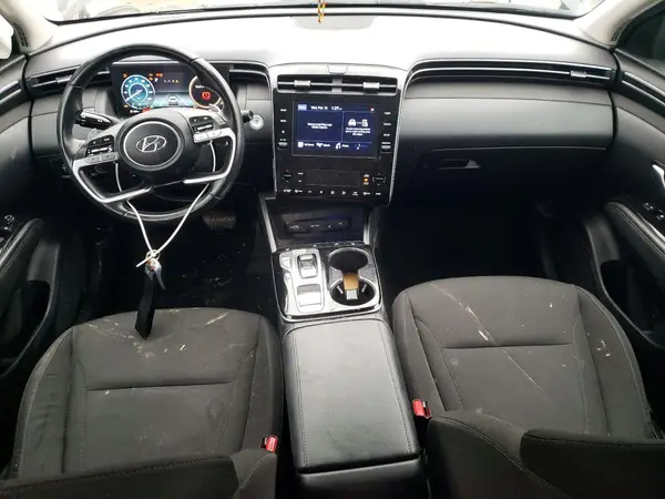KM8JFCA14NU050858 2022 HYUNDAI TUCSON - Image 8